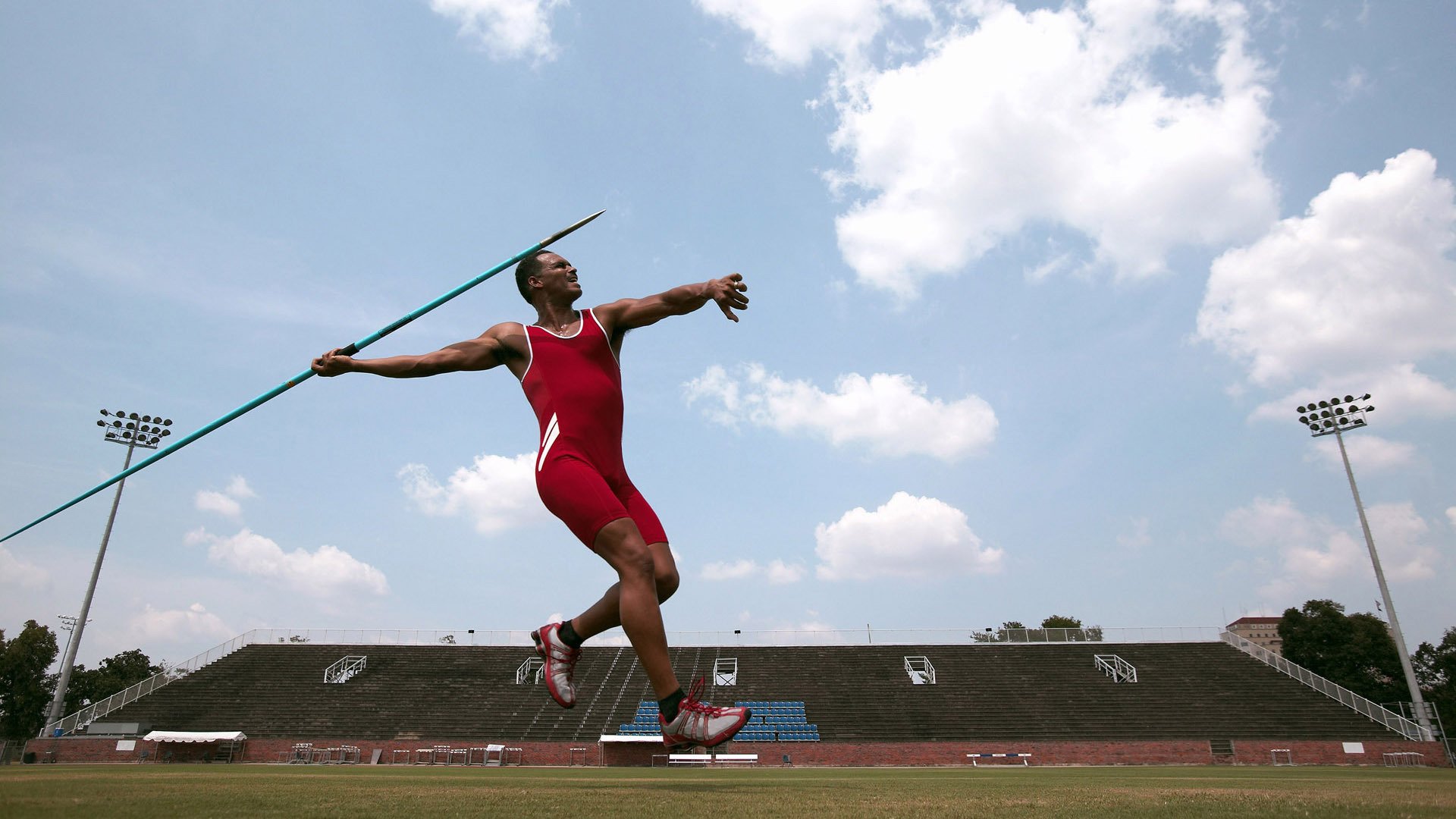 青年才俊破局:新生代球员如何改变足球格局?,新生代足球运动员
