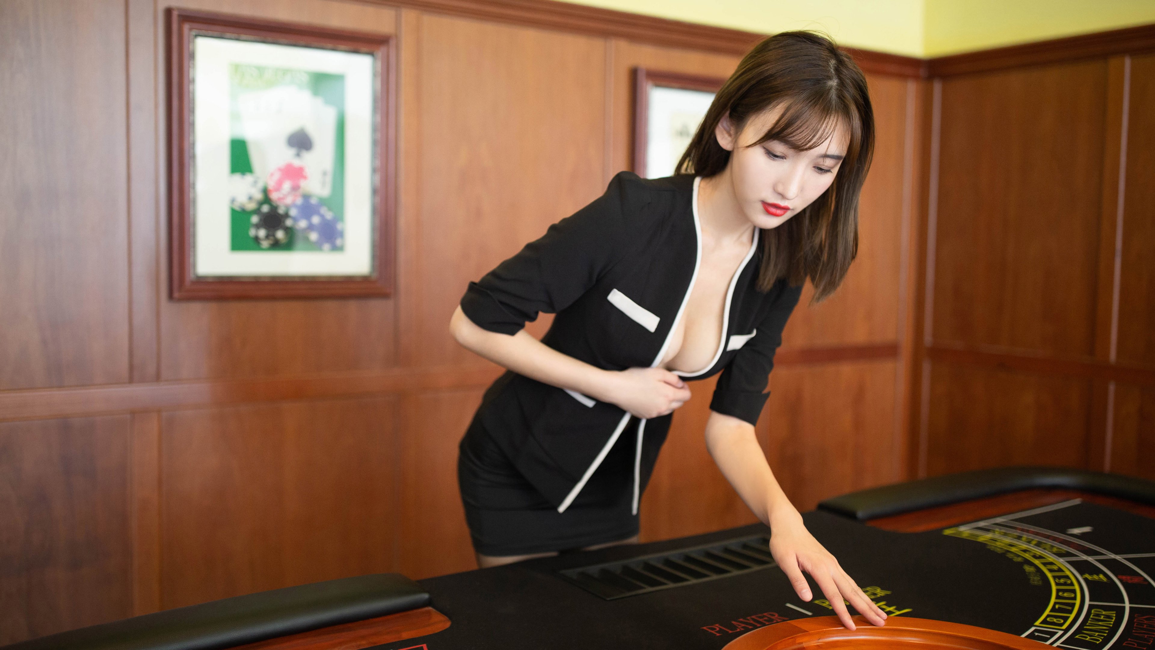 欧洲杯变阵佳兵:战术多变,令人期待!,欧洲杯s